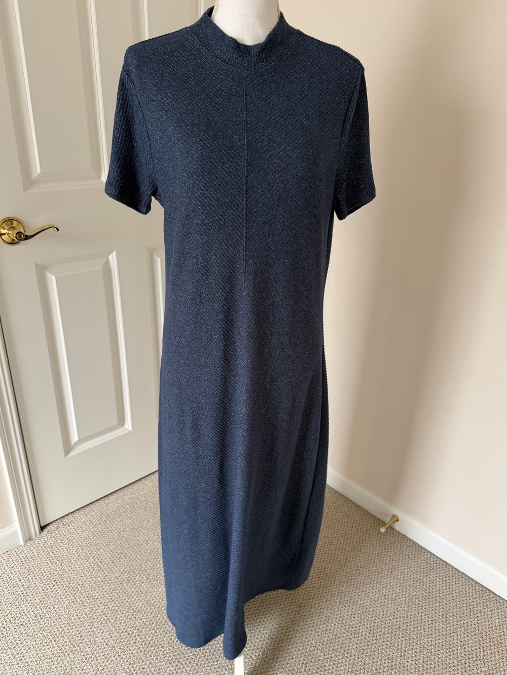 Haven Well Within - Short-Sleeve Navy Knit Dress (medium)